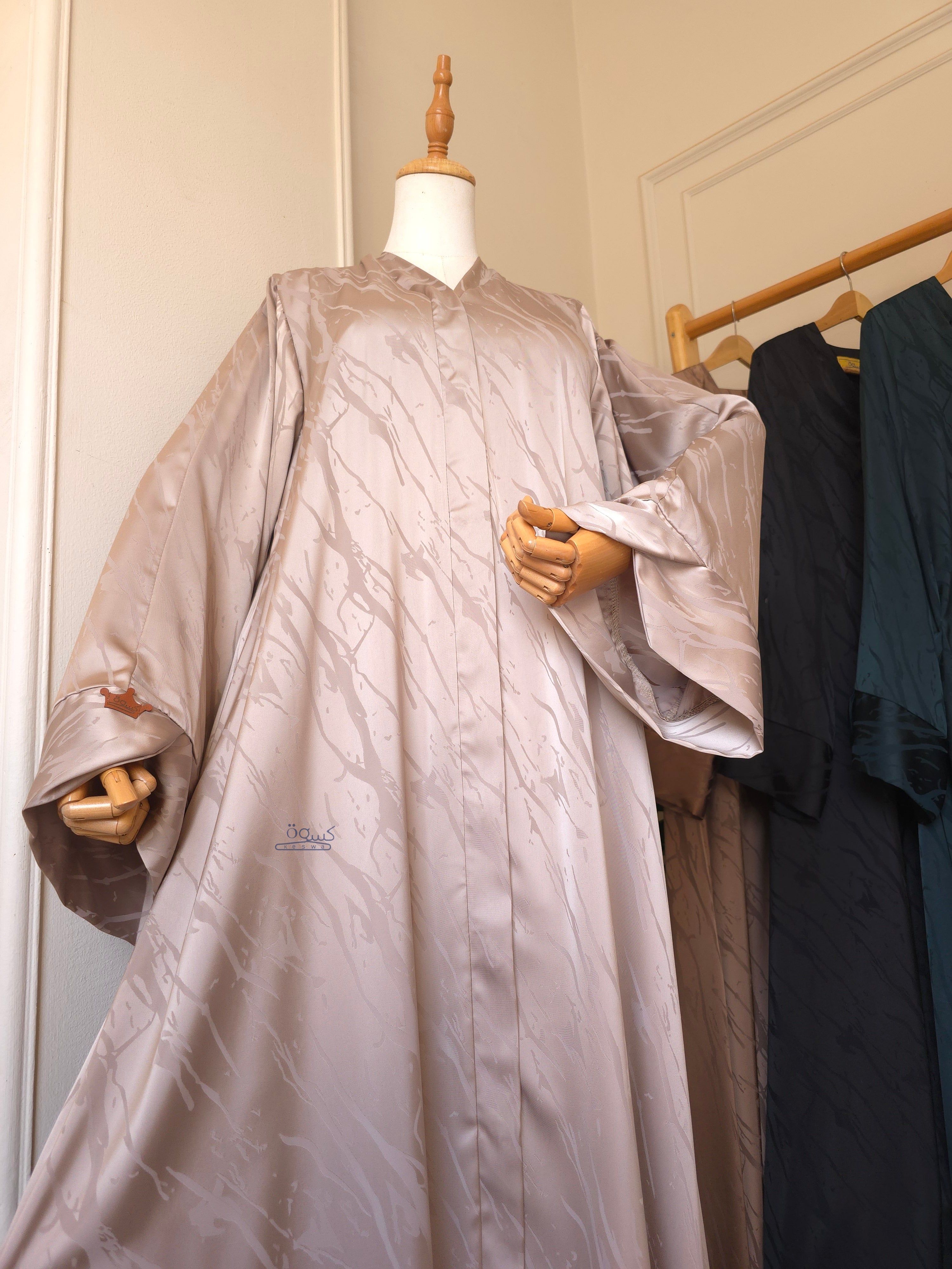 عباية ضي